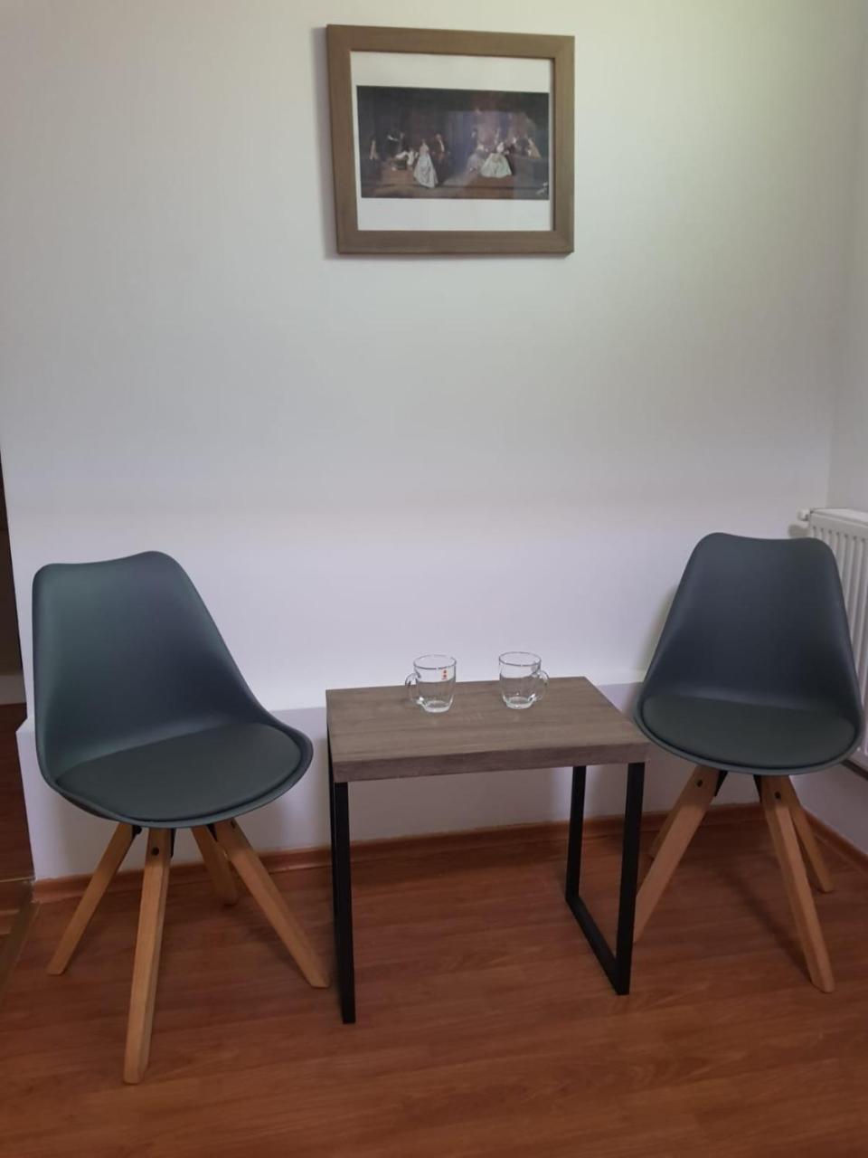 בוקרשט Nonna Mia Hotel מראה חיצוני תמונה